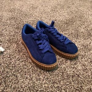 📍 Final price Blue shoes 📍